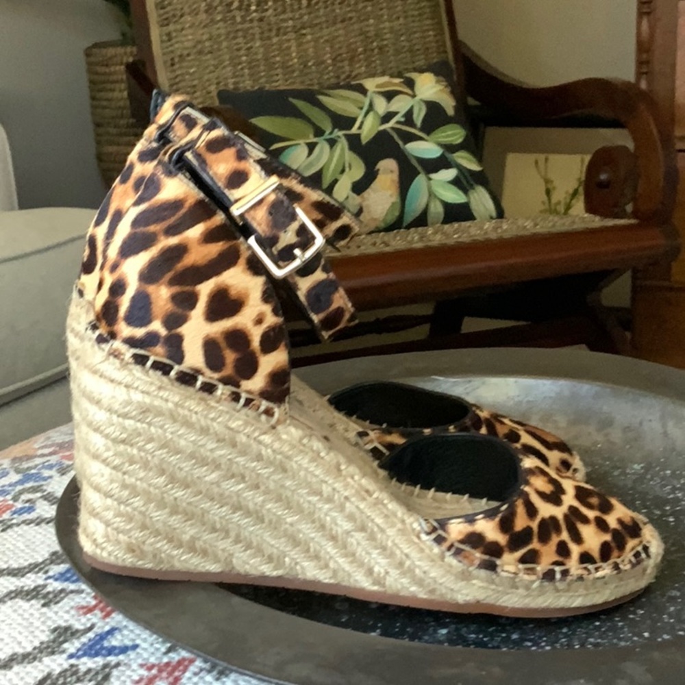 Kenneth Cole leopard espadrille wedge. “Olivia” - Picture 4 of 8